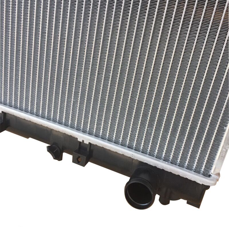 422134-3320 is applicable to the enhanced nylon material for the water tank radiator of Hitachi ZX50U-3F excavator.