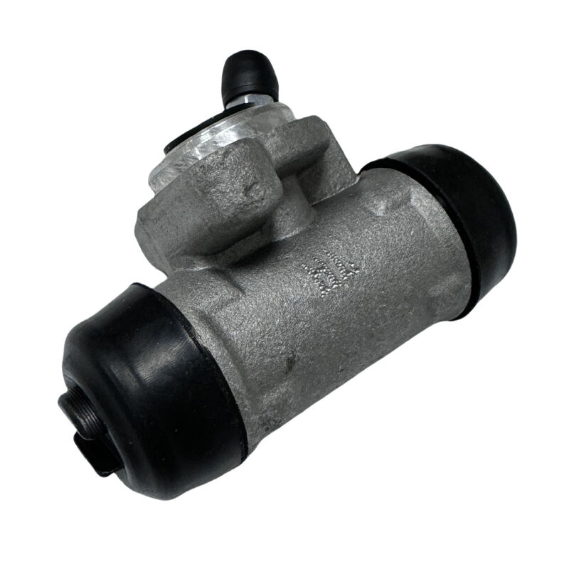 47550-02120 52011 is applicable to the rear drum brakes of the Corolla, Echo, Vios, Yaris and Plaz models.