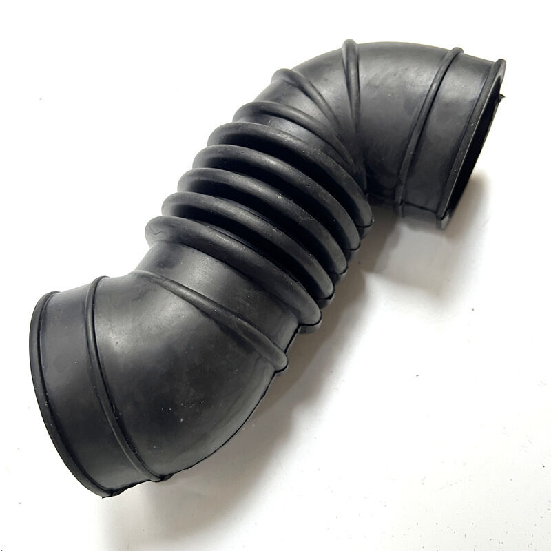 MD106179 is applicable to the air pipes of Mitsubishi pickup truck L200 K34T with engine from 1986 to 2001.