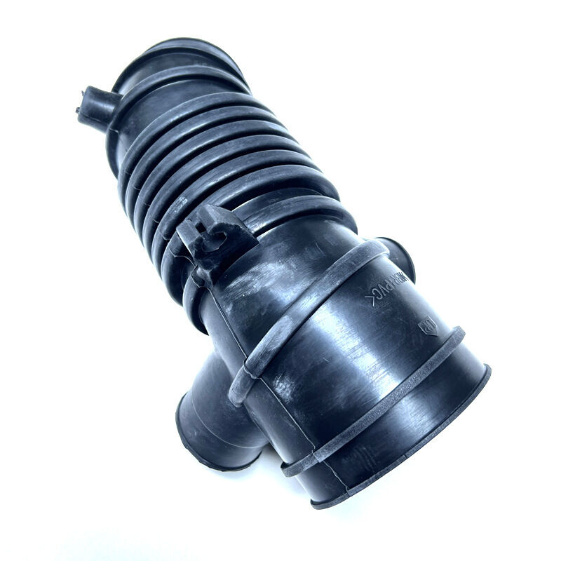 MR431975 MN153438 is applicable to the intake hoses of Mitsubishi Montero Pajero models K96W and K86W.