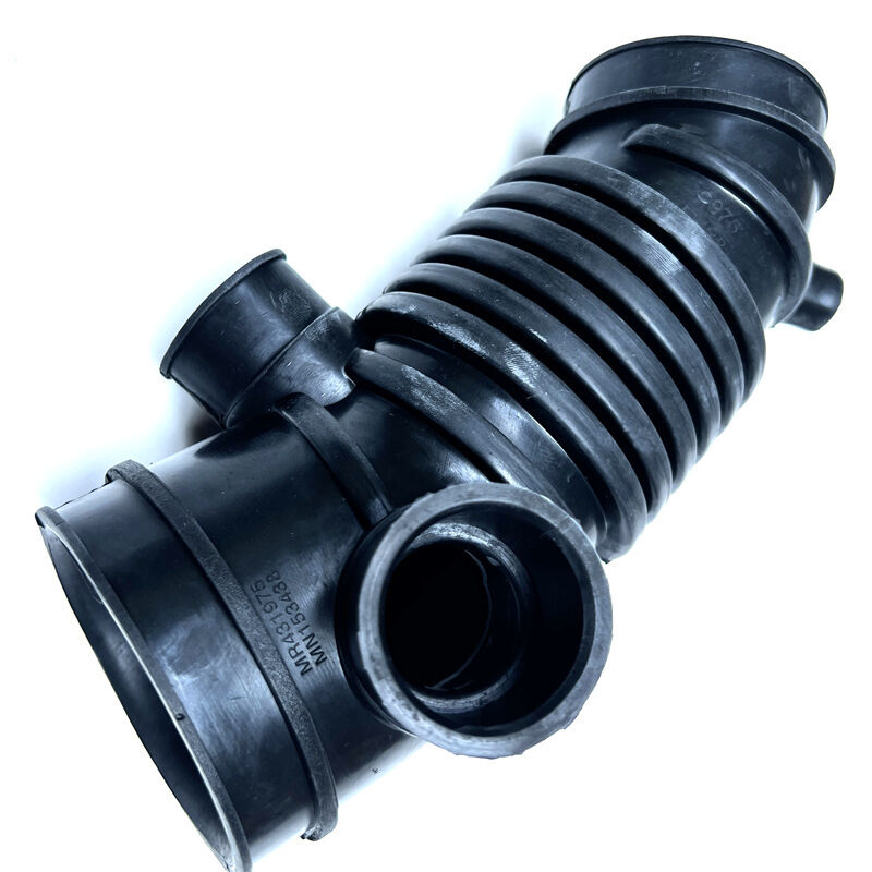 MR431975 MN153438 is applicable to the intake hoses of Mitsubishi Montero Pajero models K96W and K86W.